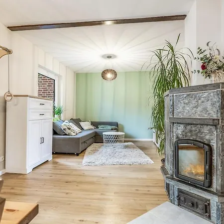 Gemuetliches Kleines Haus Mit 3-4 Schlafplaetzen リッターフーデ