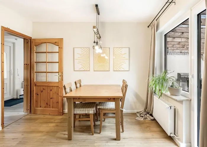 Gemuetliches Kleines Haus Mit 3-4 Schlafplaetzen